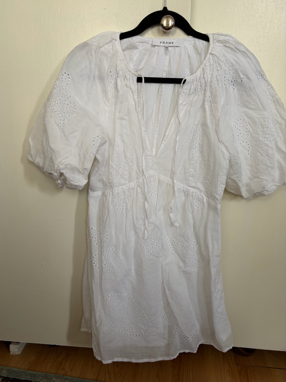 Frame Denim White Eyelet Puff-Sleeve dress